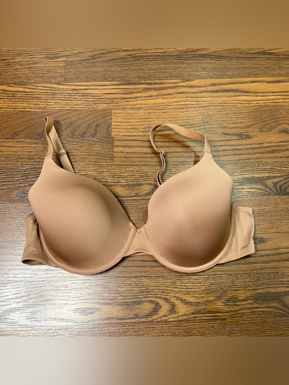 GAP Body Everyday T-Shirt Bra in Nude/Brown size 38D
